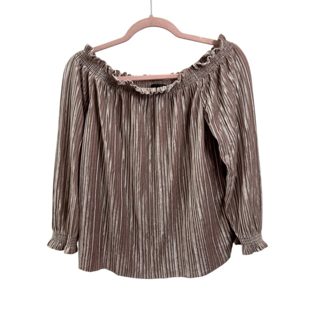 Banana Republic Blush Pink Pleated Off the Shoulder Blouse